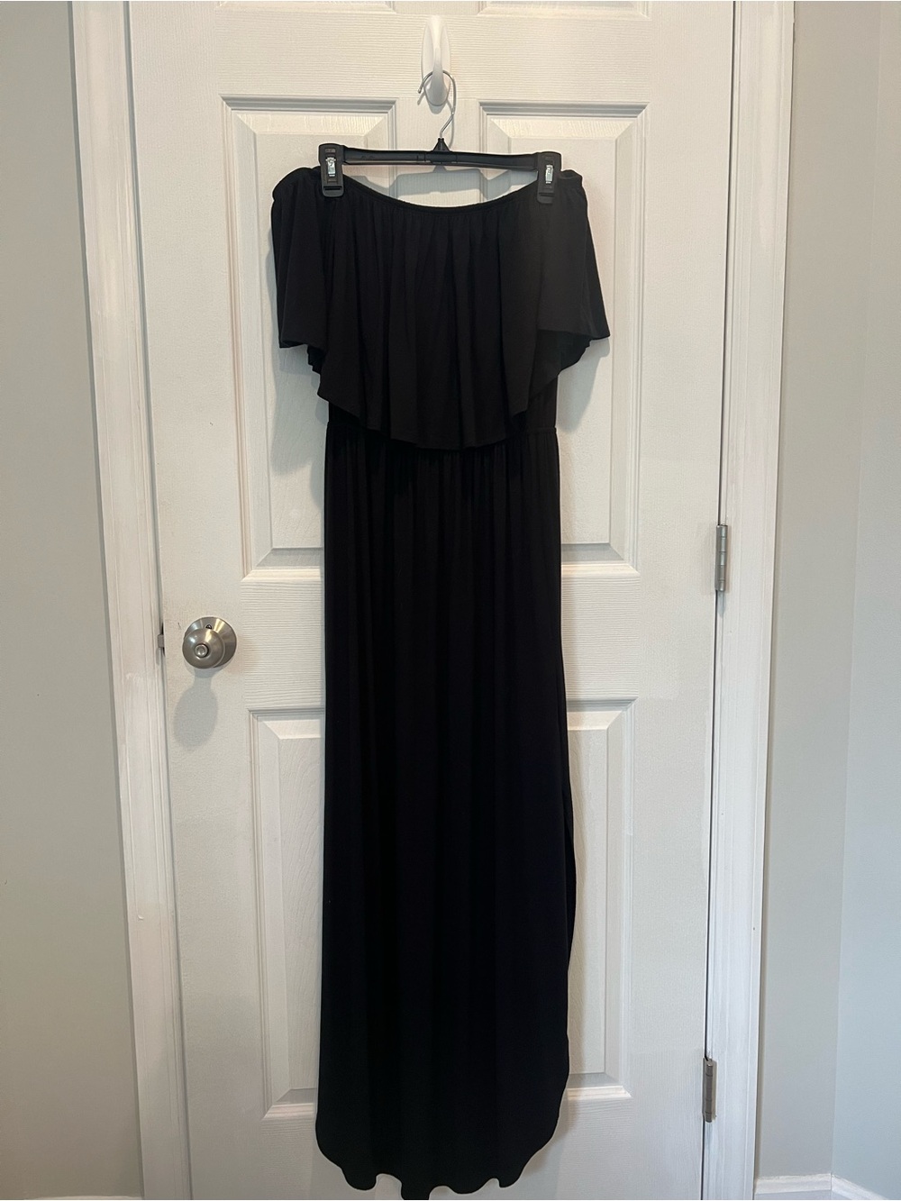 Off-Shoulder Black Maxi Dress - size S
